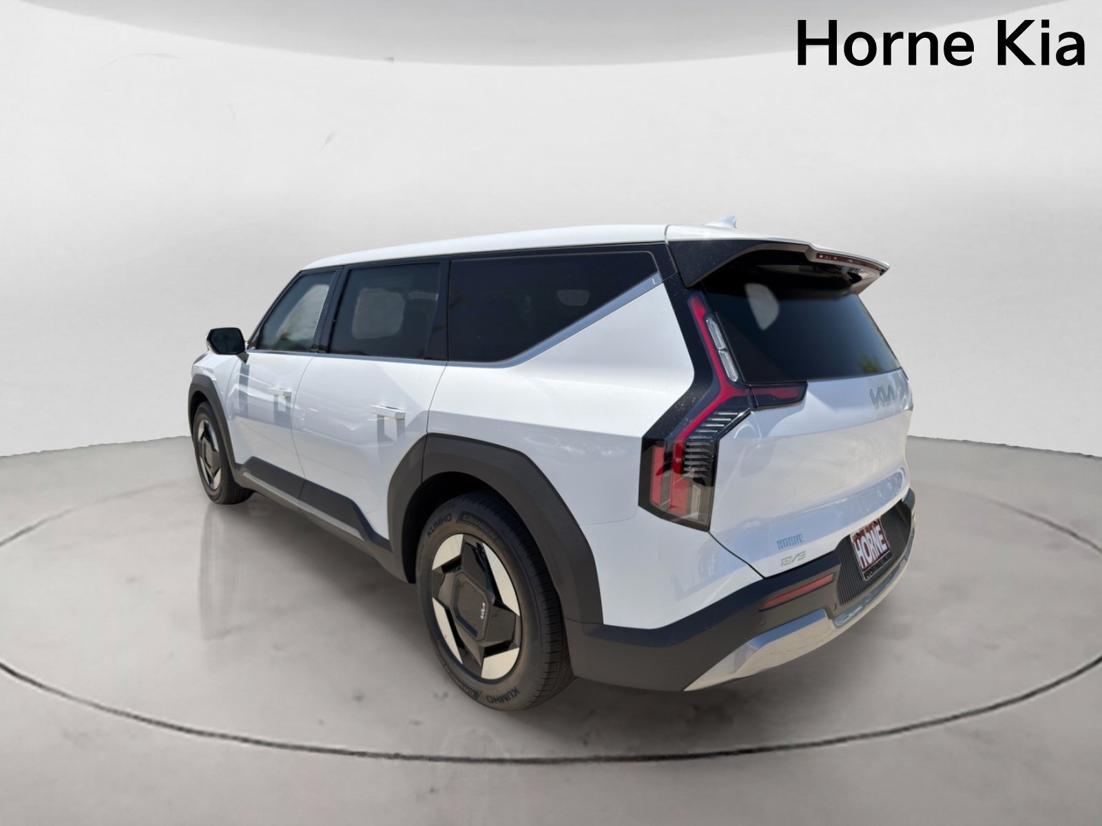 New 2026 Kia EV9 Light RWD image 5