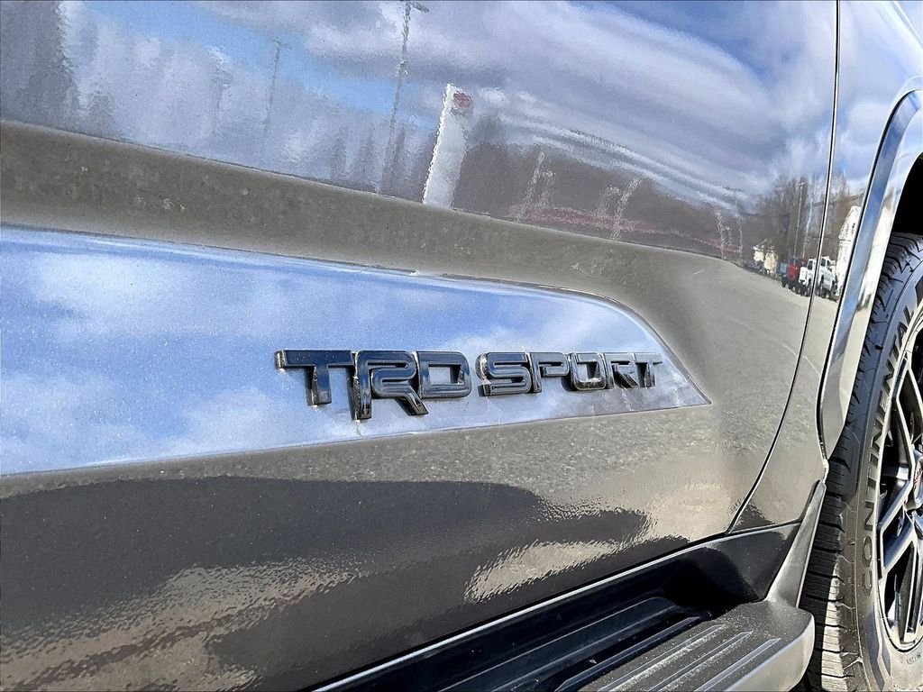 Used 2024 Toyota Sequoia SR5 AWD/4WD image 30