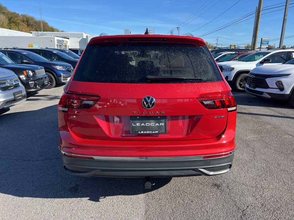 Used 2022 Volkswagen Tiguan SE image 4