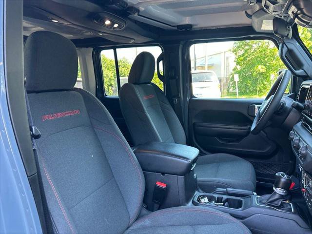 Certified 2025 Jeep Wrangler Unlimited Rubicon AWD/4WD image 38