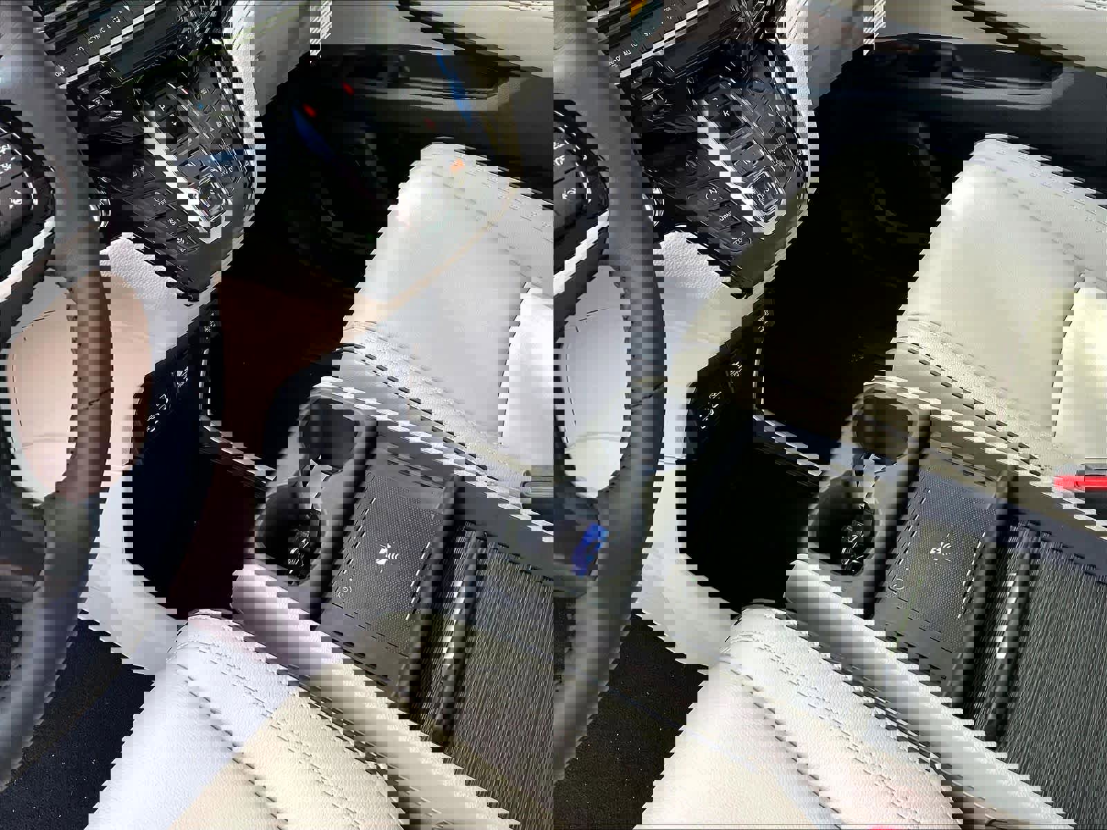 New 2026 Honda Odyssey Touring image 14