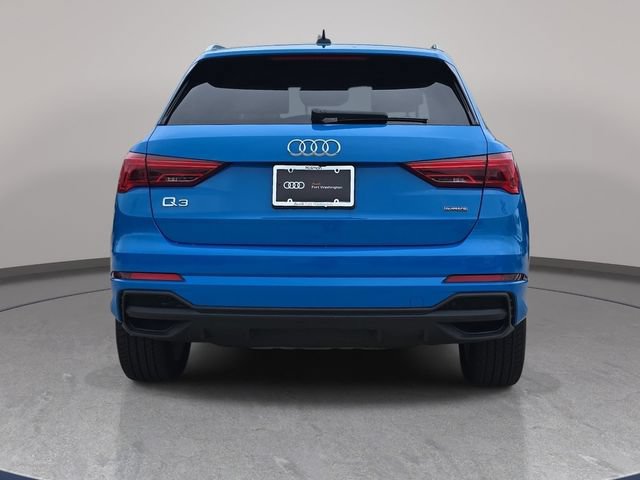 Used 2023 Audi Q3 2.0T Premium w/ Convenience Package AWD/4WD image 7