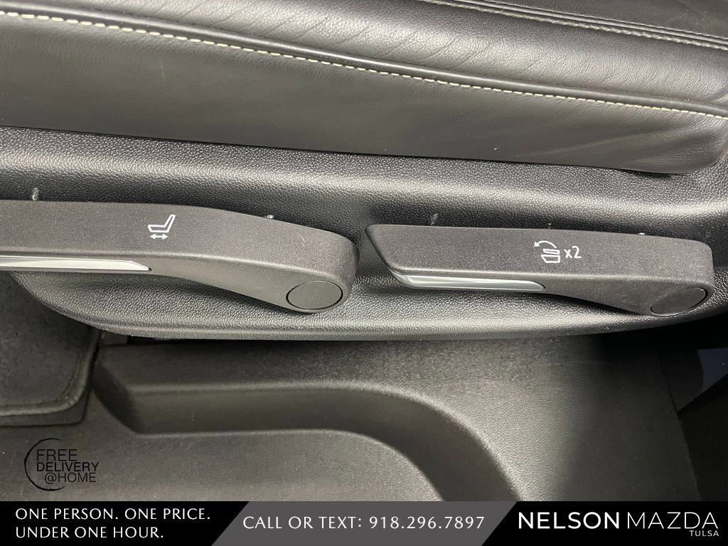 Used 2021 Cadillac Escalade Sport Platinum image 38