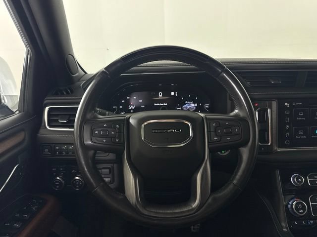 Used 2023 GMC Yukon XL Denali Ultimate w/ LPO, Floor Liner Package AWD/4WD image 38