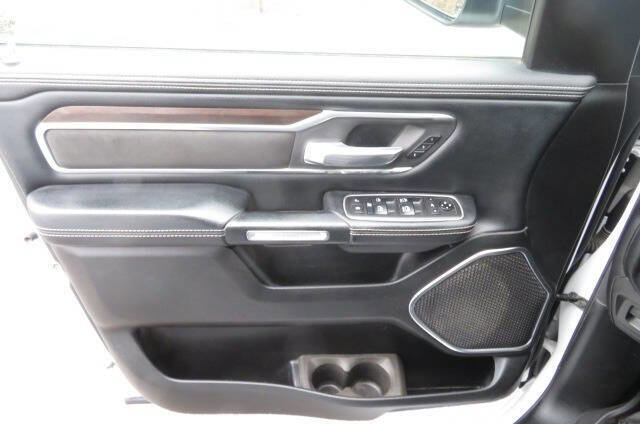 Used 2021 RAM 1500 Laramie AWD/4WD image 13