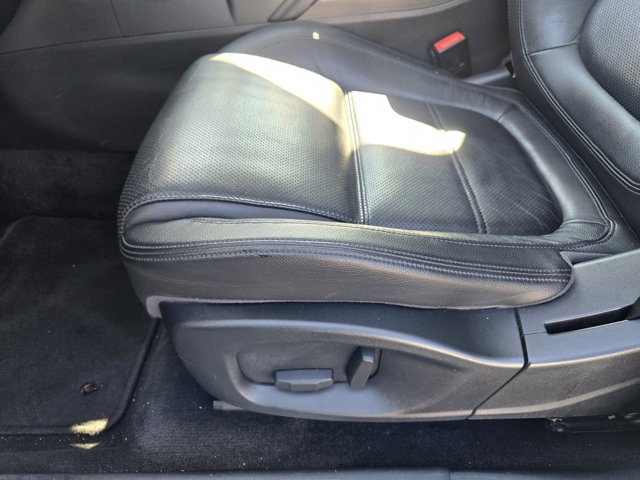 Used 2018 Jaguar E-PACE S image 21