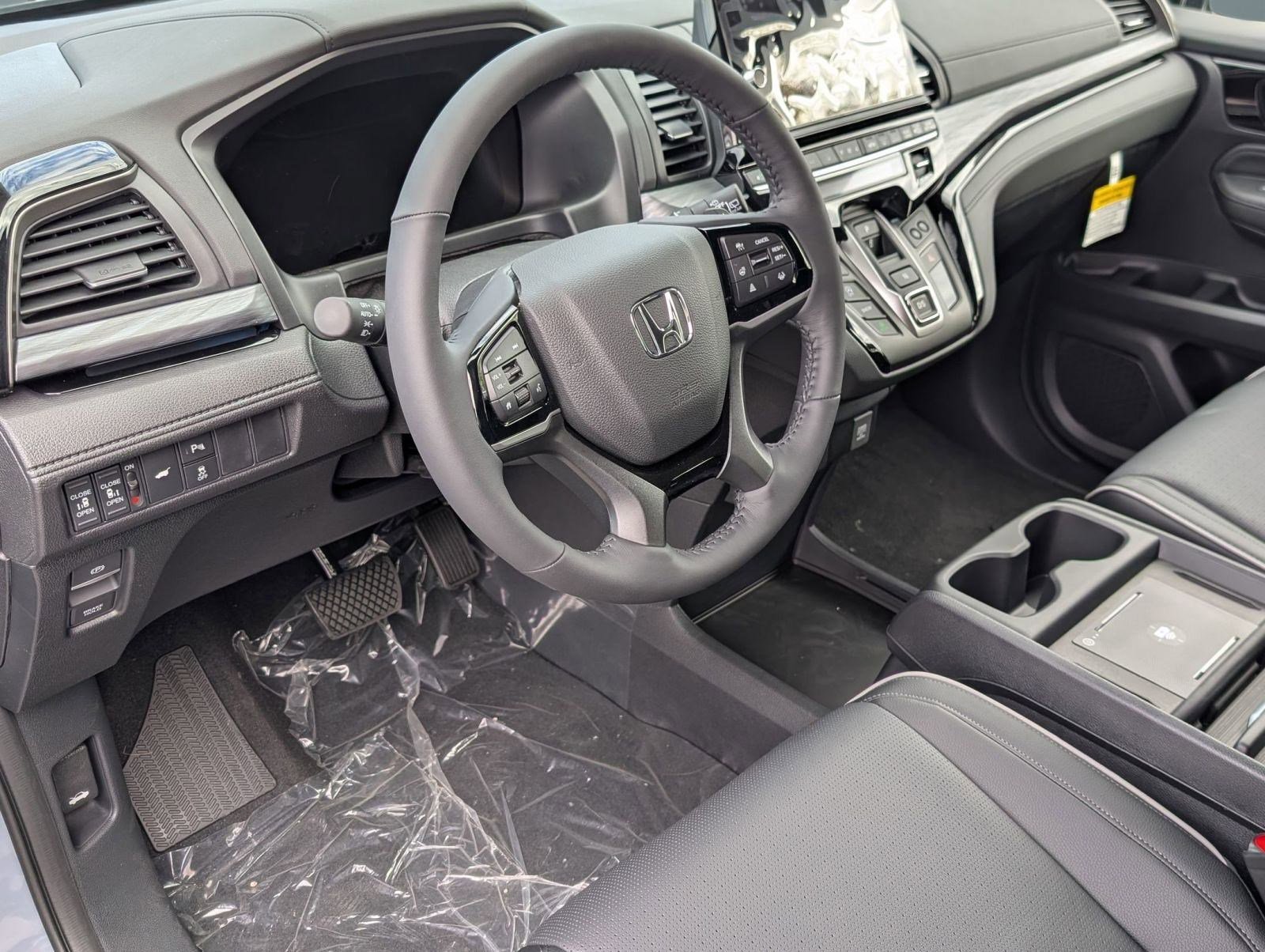New 2026 Honda Odyssey Elite image 4