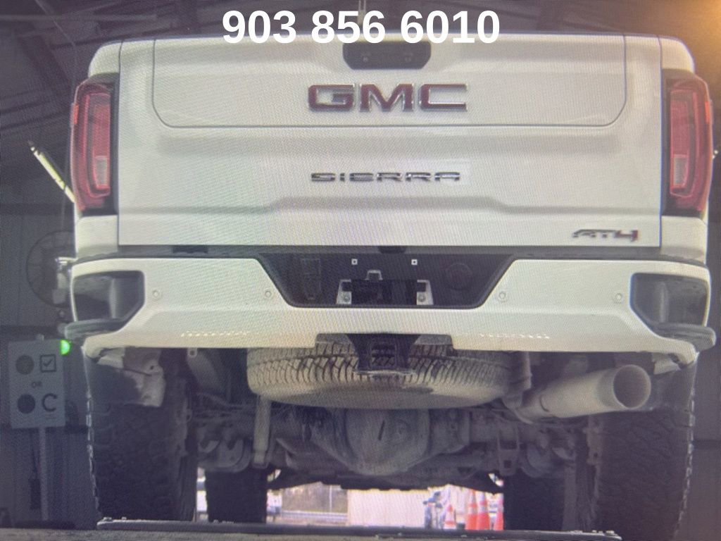 Used 2020 GMC Sierra 2500 AT4 w/ AT4 Premium Package image 12