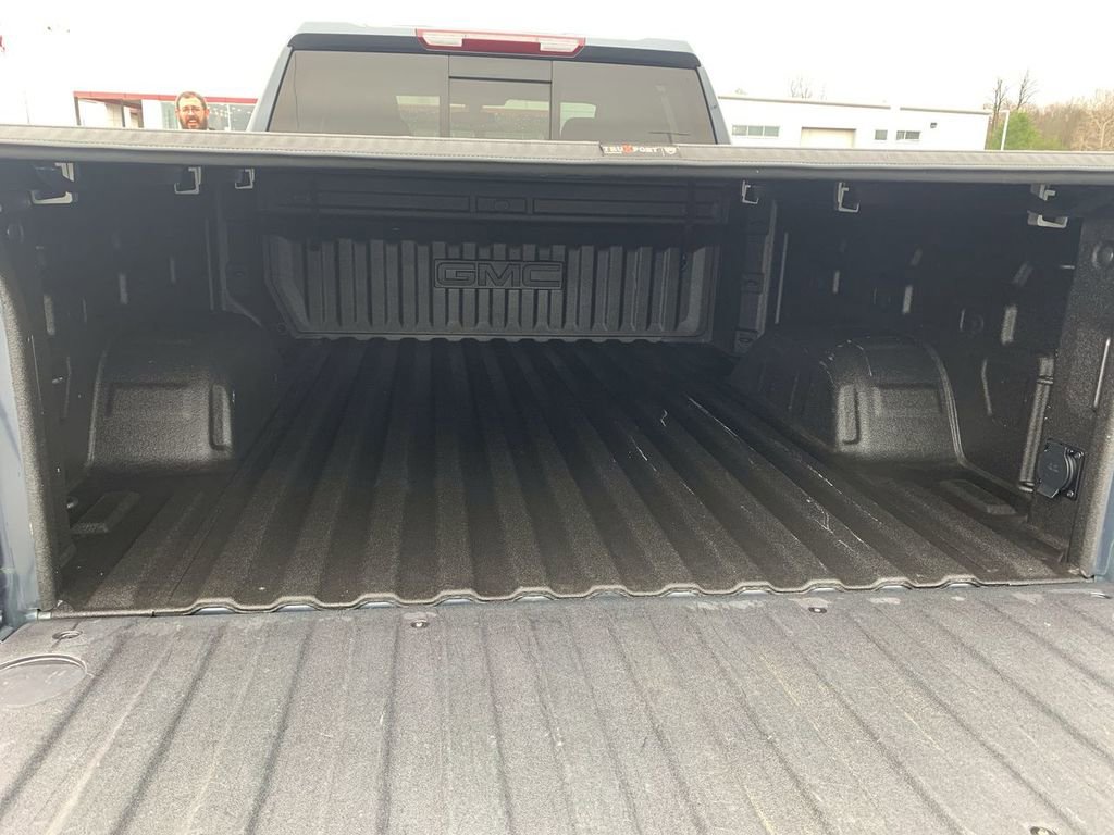 Used 2021 GMC Sierra 1500 SLE w/ Preferred Package image 22