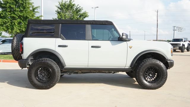 Used 2022 Ford Bronco Badlands AWD/4WD image 10