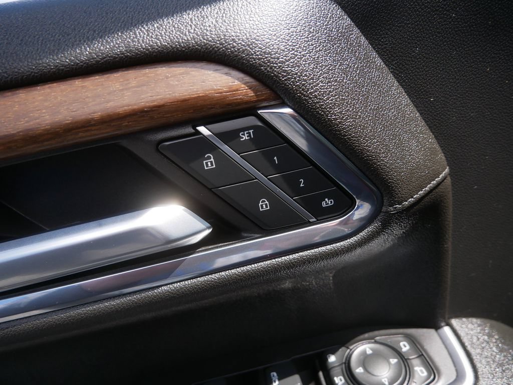 Used 2024 Chevrolet Silverado 3500 High Country w/ High Country Premium Package AWD/4WD image 19