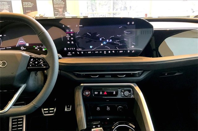 New 2025 Audi SQ5 Premium Plus image 8