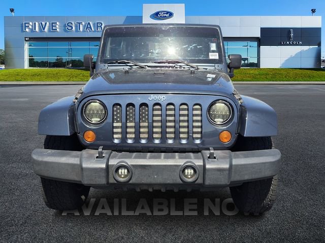 Used 2007 Jeep Wrangler Unlimited Sahara w/ Dual Top Group image 2