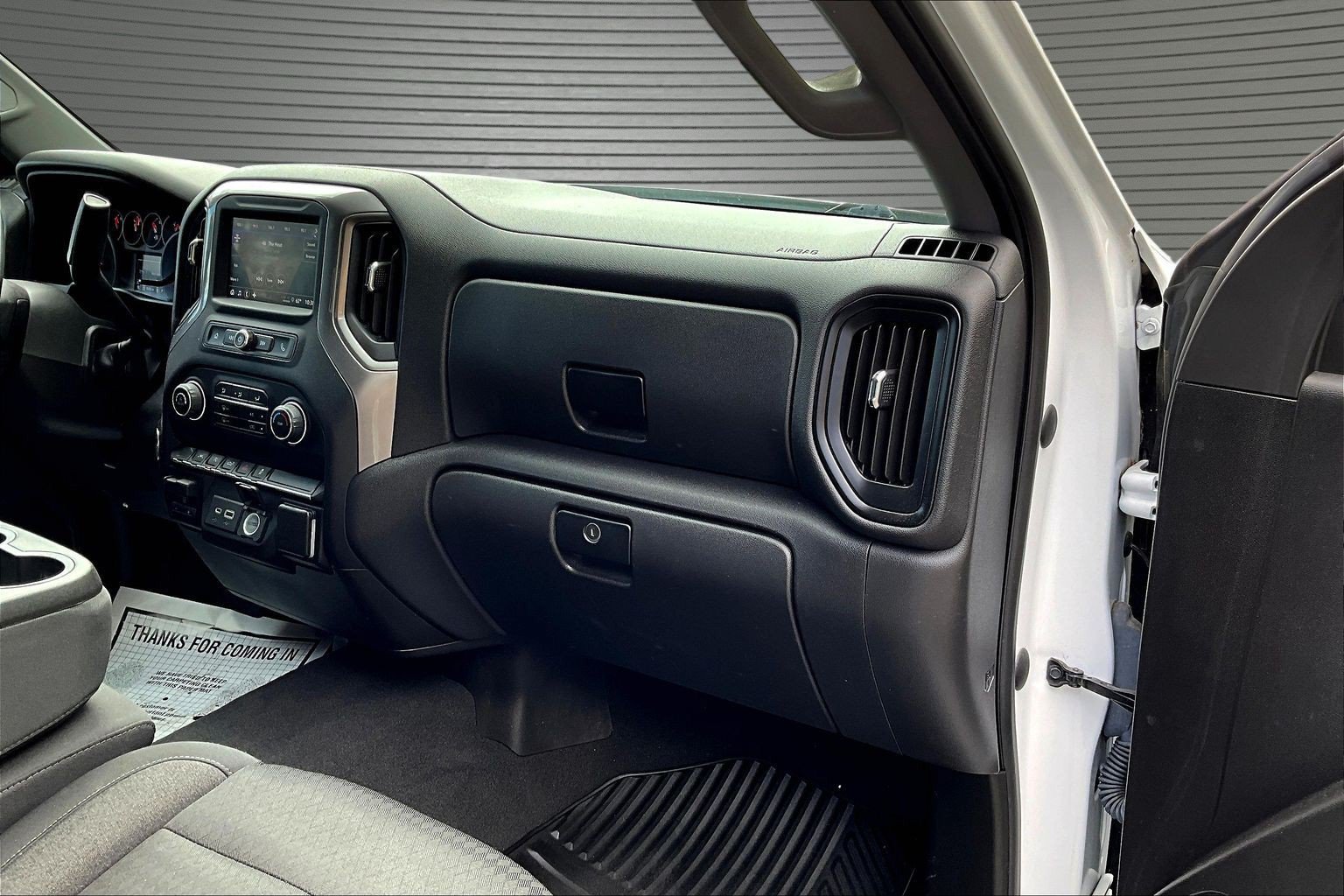 Used 2023 Chevrolet Silverado 1500 Custom AWD/4WD image 18