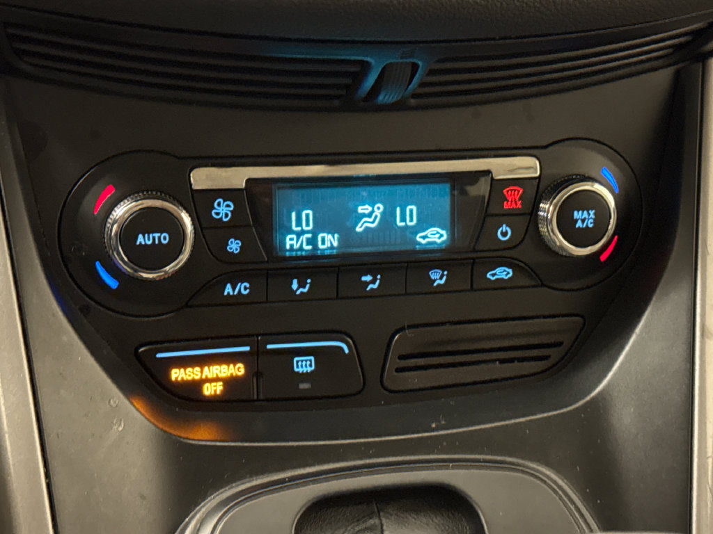 Used 2016 Ford Escape SE w/ Equipment Group 201A FWD image 28