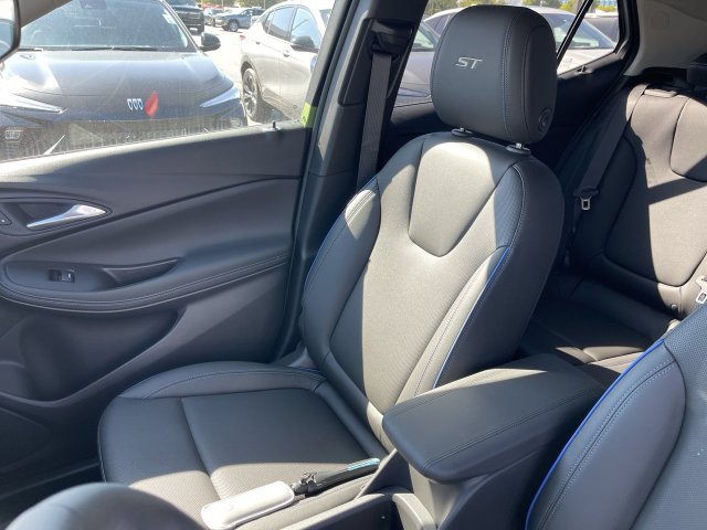 New 2026 Buick Encore GX Sport Touring w/ Advanced Technology Package AWD/4WD image 23