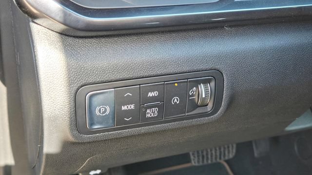 New 2026 GMC Terrain AT4 w/ Technology Package II AWD/4WD image 15