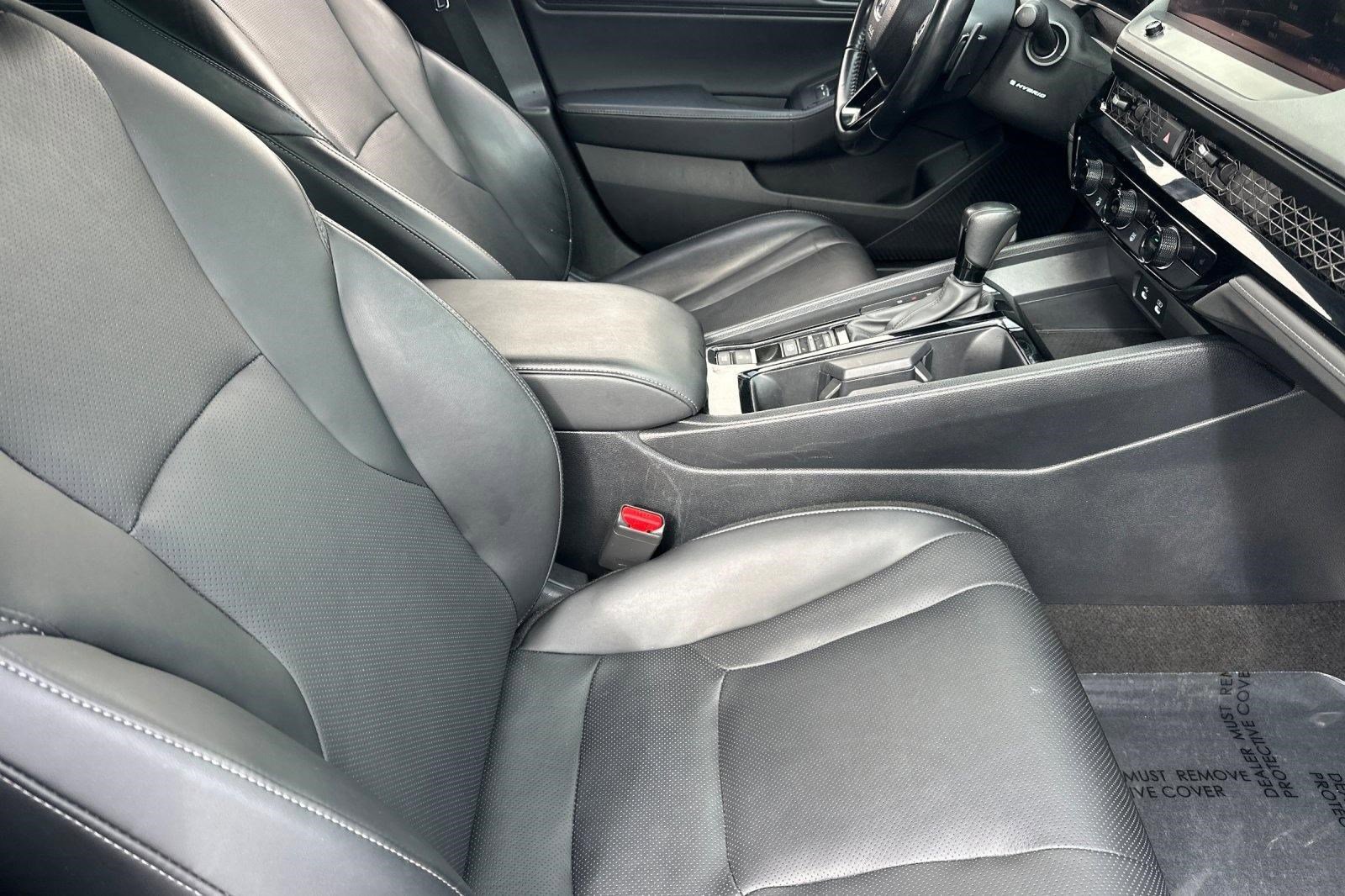 Used 2024 Honda Accord Sport image 32