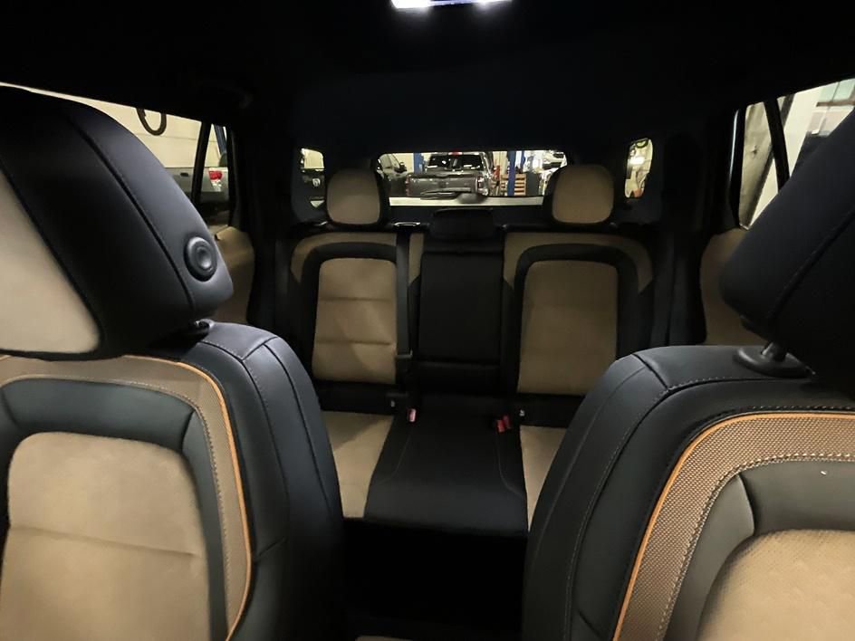 Used 2026 Chevrolet Equinox ACTIV w/ Convenience Package III image 29