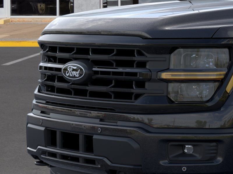 New 2025 Ford F150 XLT w/ Equipment Group 302A MID image 17