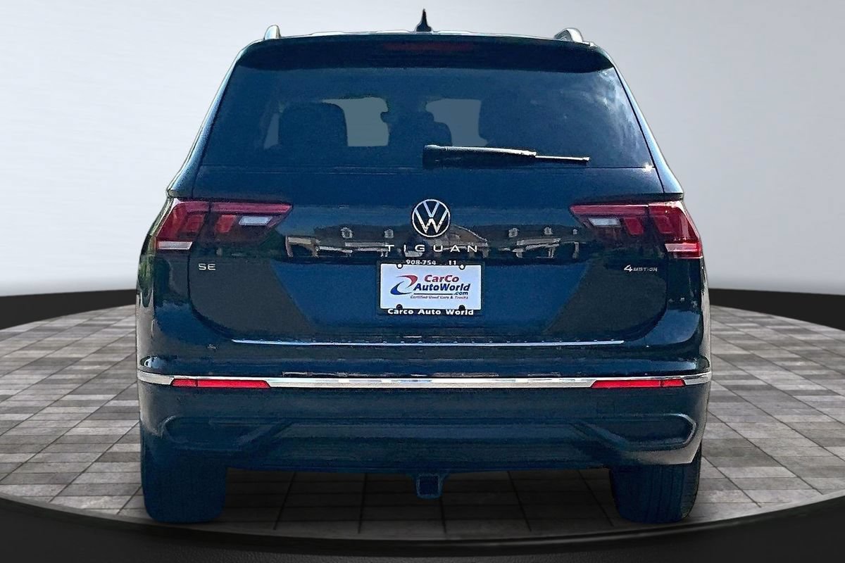 Used 2023 Volkswagen Tiguan SE w/ Panoramic Sunroof Package AWD/4WD image 6