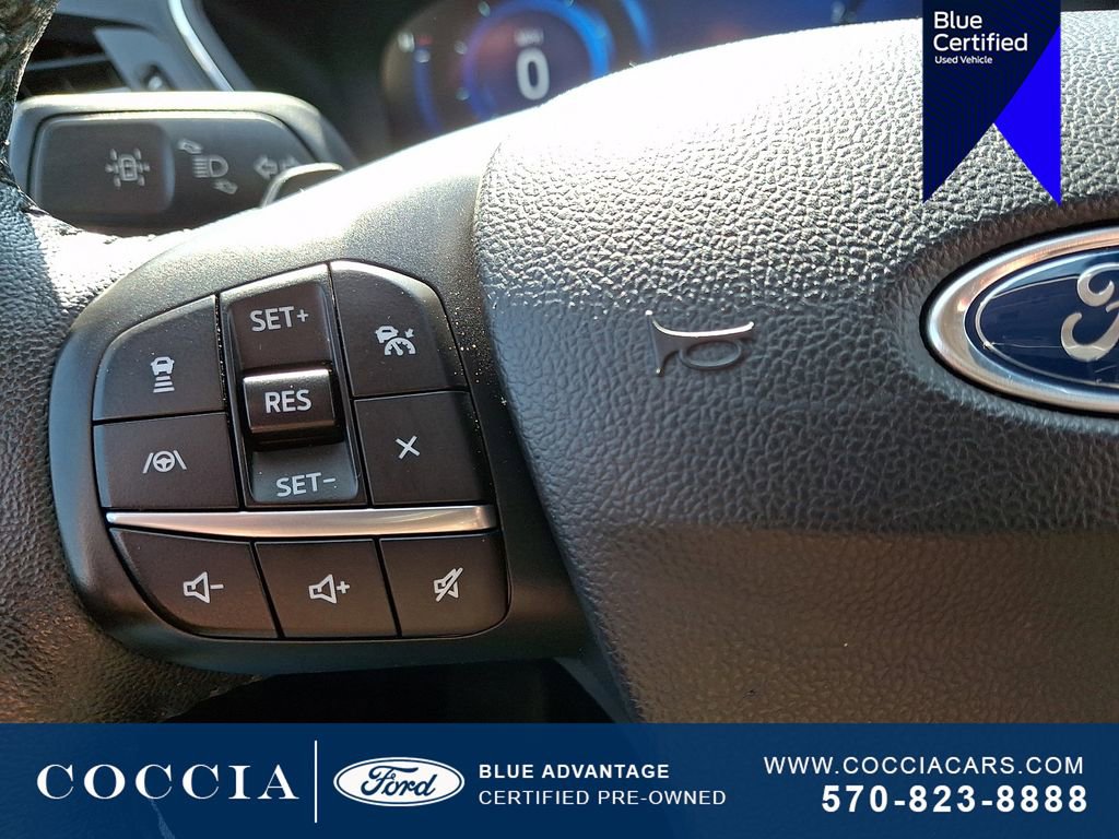 Certified 2020 Ford Escape Titanium image 21