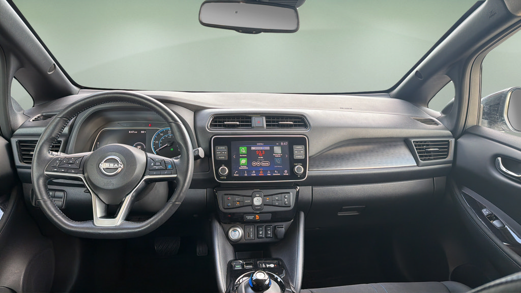 Certified 2025 Nissan Leaf SV Plus FWD image 7