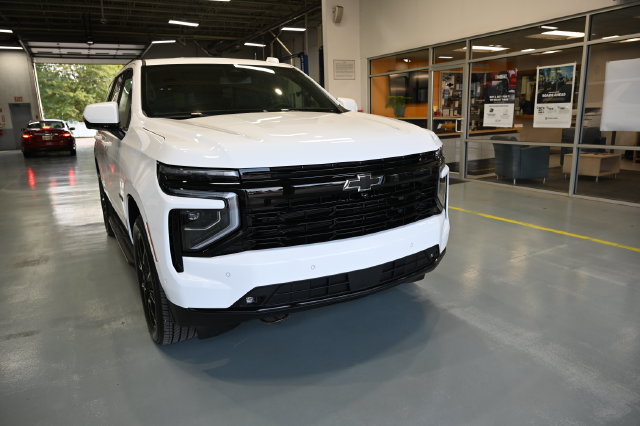 New 2026 Chevrolet Tahoe RST w/ RST Capability Package AWD/4WD image 3