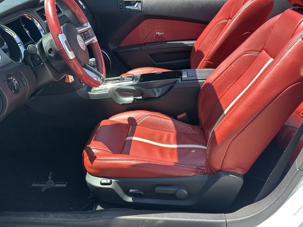 Used 2014 Ford Mustang GT Premium image 9