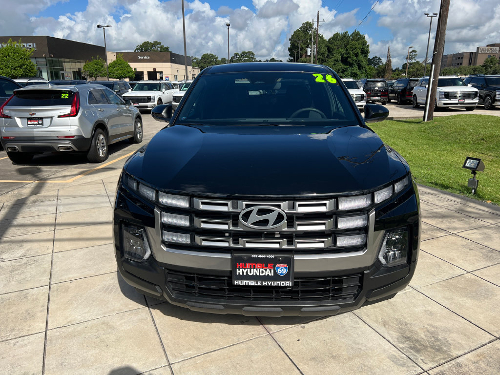 Used 2026 Hyundai Santa Cruz SE FWD image 2