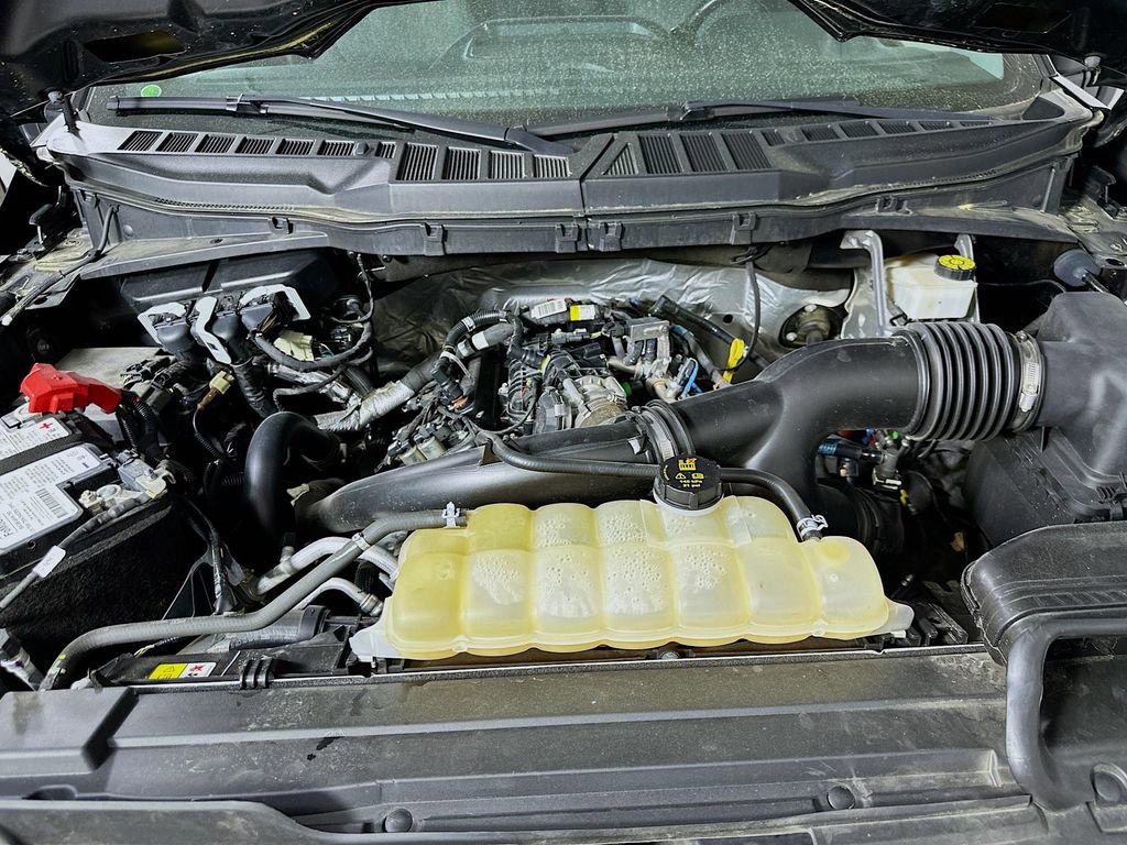 Used 2021 Ford F150 XLT w/ Equipment Group 302A High image 9