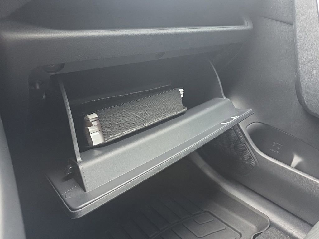 Used 2024 Toyota RAV4 XLE image 32