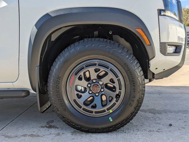 New 2026 Nissan Frontier PRO-4X w/ Pro-4x Convenience Package AWD/4WD image 12