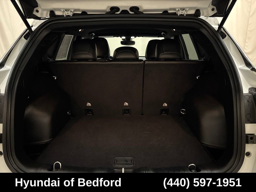 Used 2024 Jeep Compass Latitude AWD/4WD image 11
