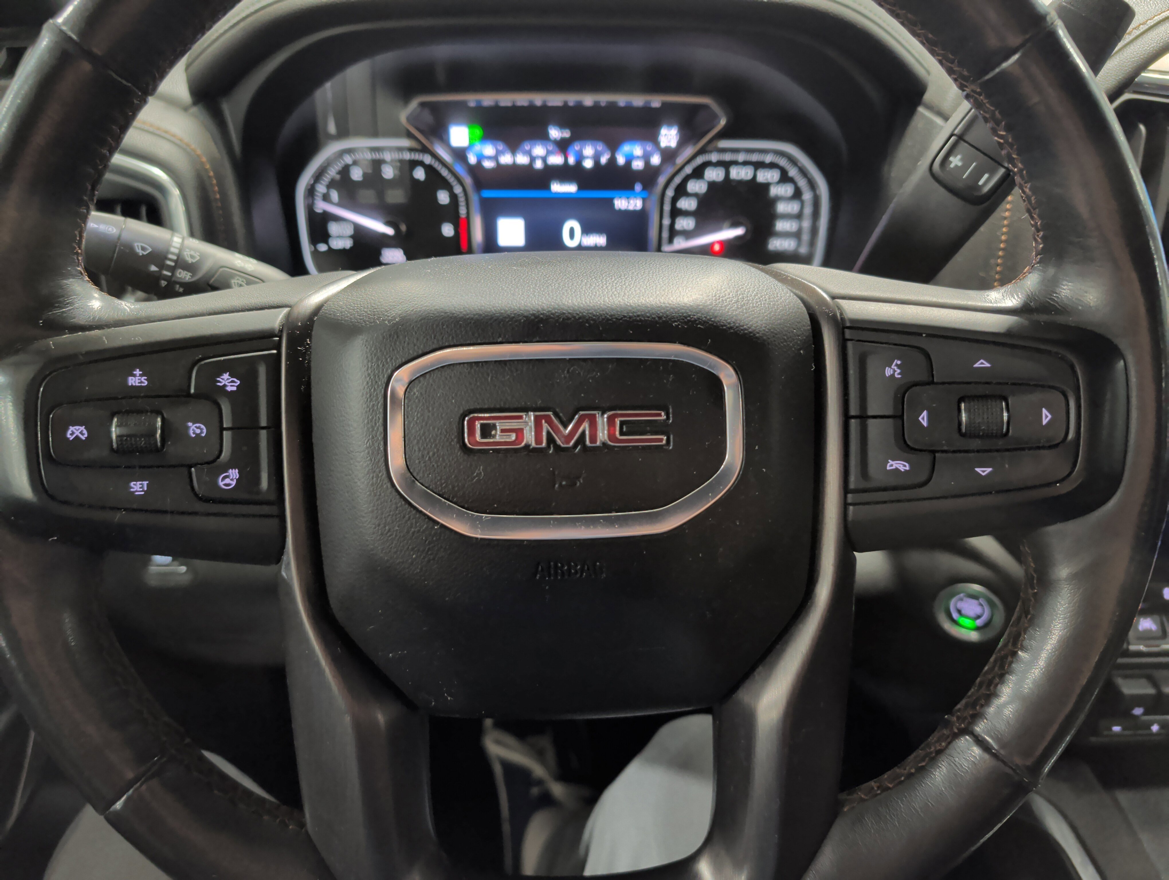 Used 2019 GMC Sierra 1500 AT4 w/ AT4 Premium Package image 10