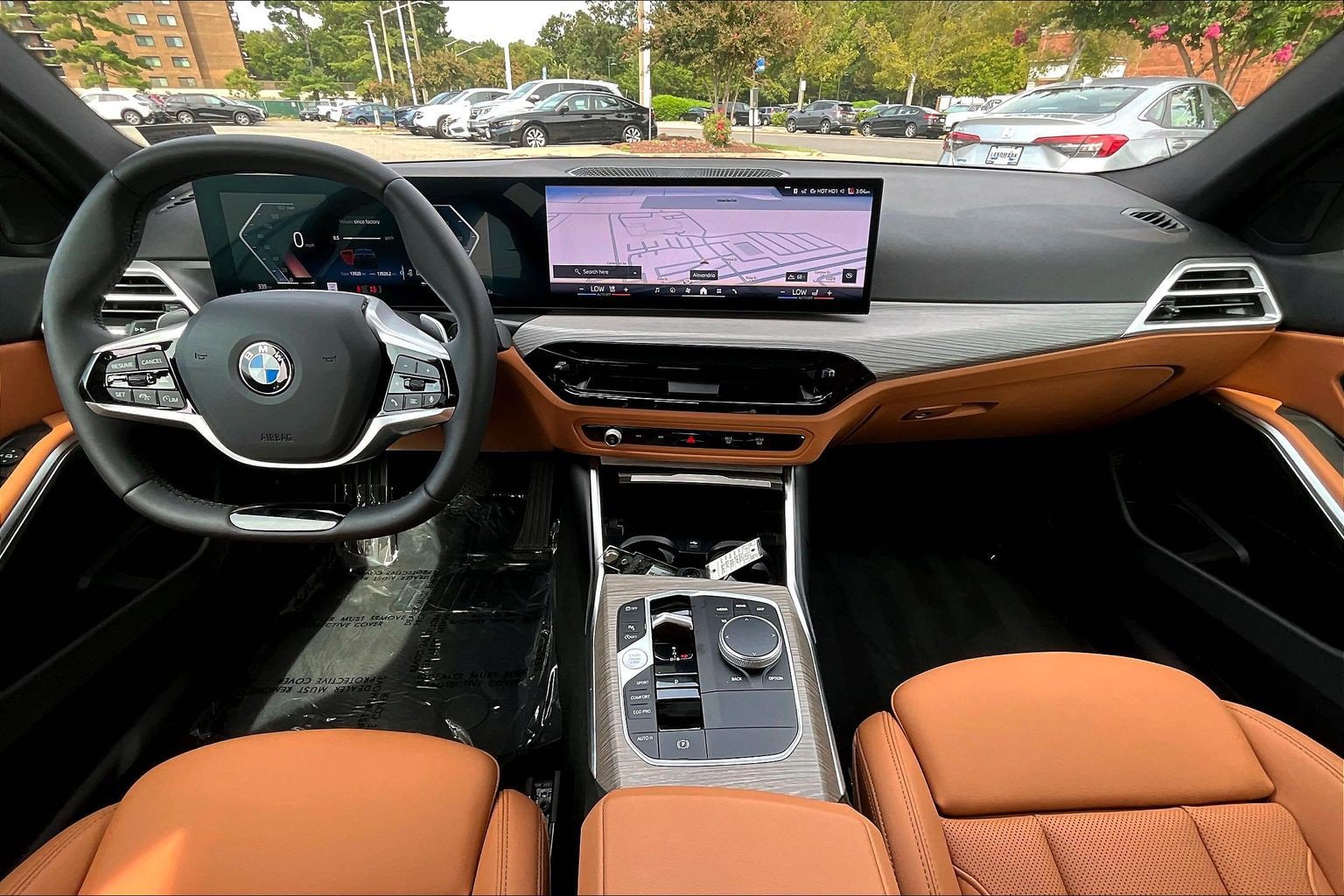 Used 2026 BMW 330i xDrive Sedan AWD/4WD image 15