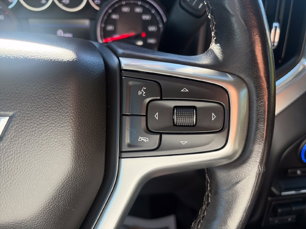 Used 2021 Chevrolet Silverado 1500 RST AWD/4WD image 33