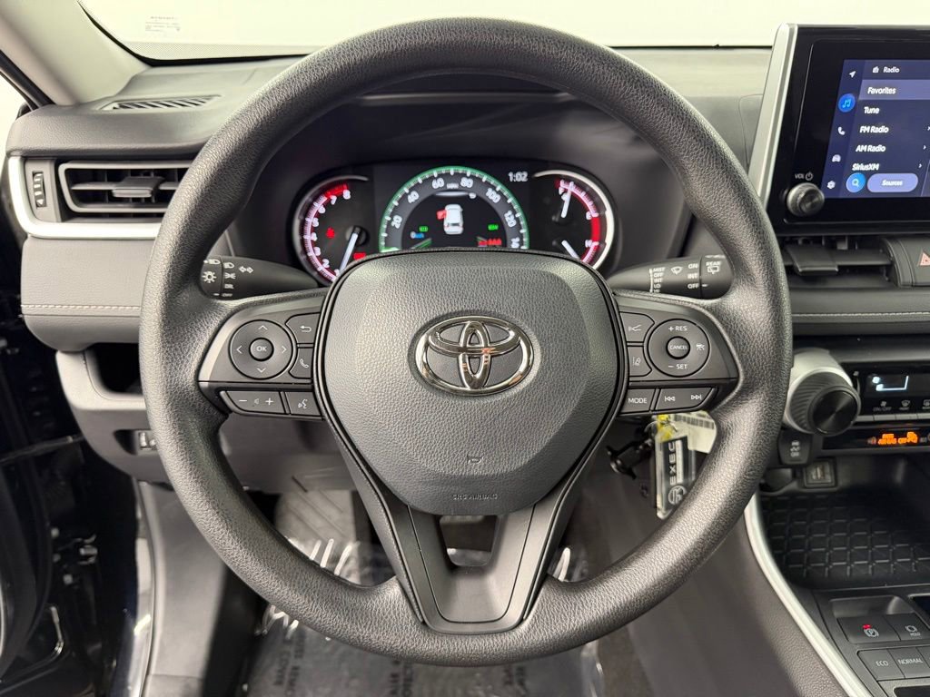Used 2025 Toyota RAV4 LE FWD image 24