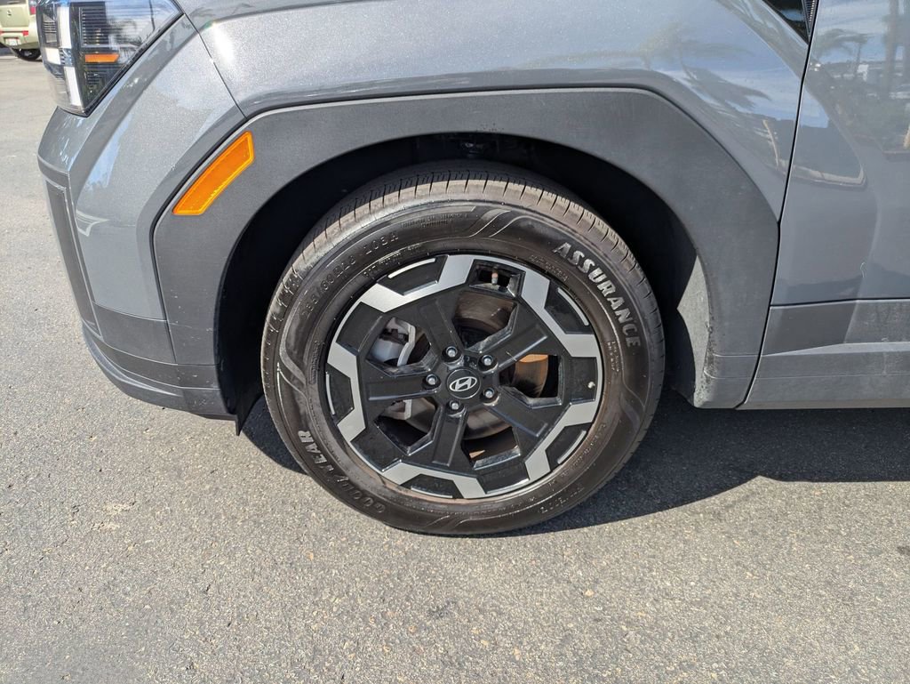 Used 2025 Hyundai Santa Fe SEL image 13