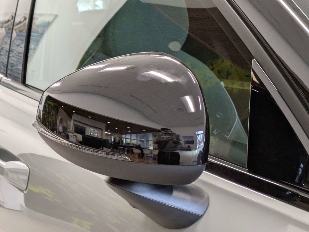 Used 2026 Volvo EX30 Cross Country Ultra w/ Protection Package Premier image 11