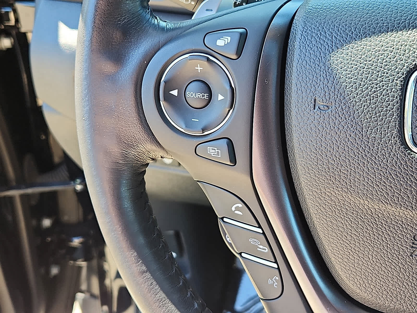 Used 2023 Honda Ridgeline RTL-E image 24