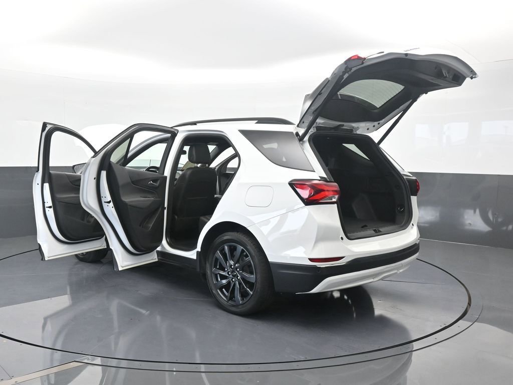 Used 2022 Chevrolet Equinox RS w/ Infotainment Package image 83