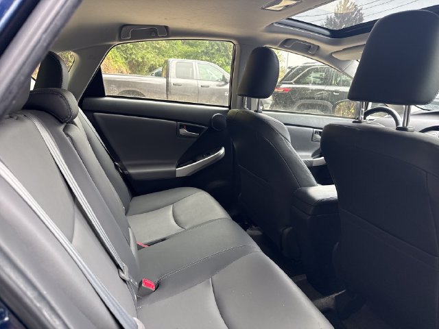 Used 2015 Toyota Prius Four w/ Deluxe Solar Roof Package FWD image 9