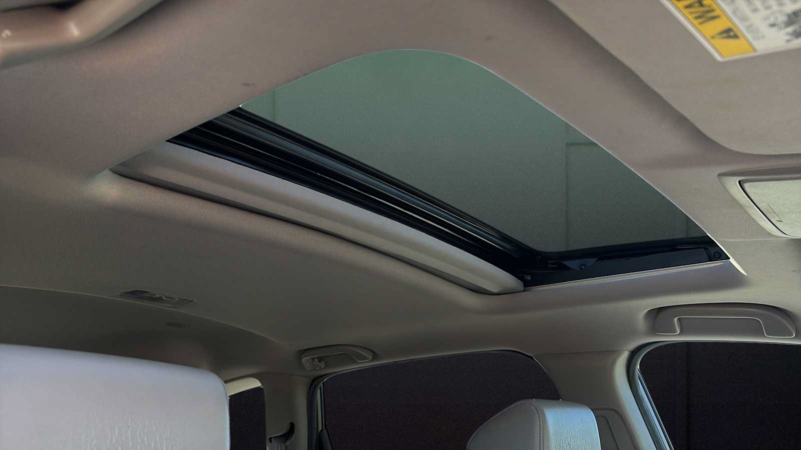 Used 2021 Honda CR-V EX-L image 25