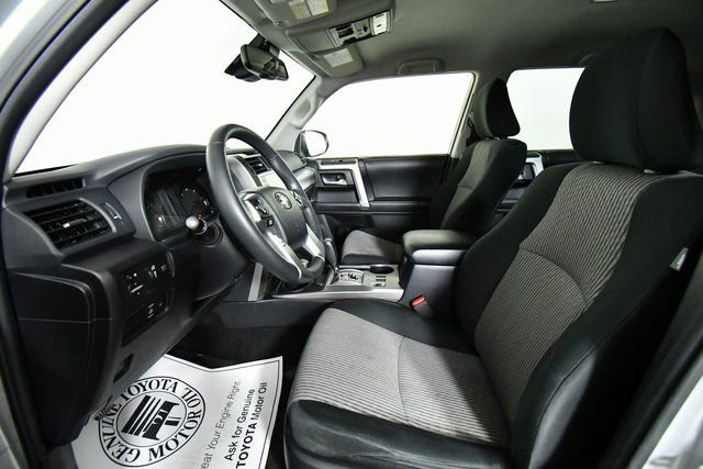 Used 2023 Toyota 4Runner SR5 image 5