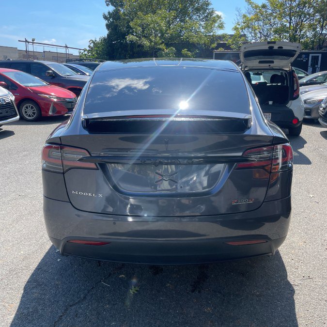 Used 2018 Tesla Model X P100D image 4