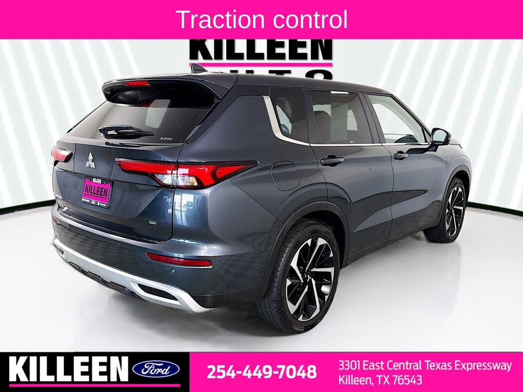 Used 2024 Mitsubishi Outlander SE image 8