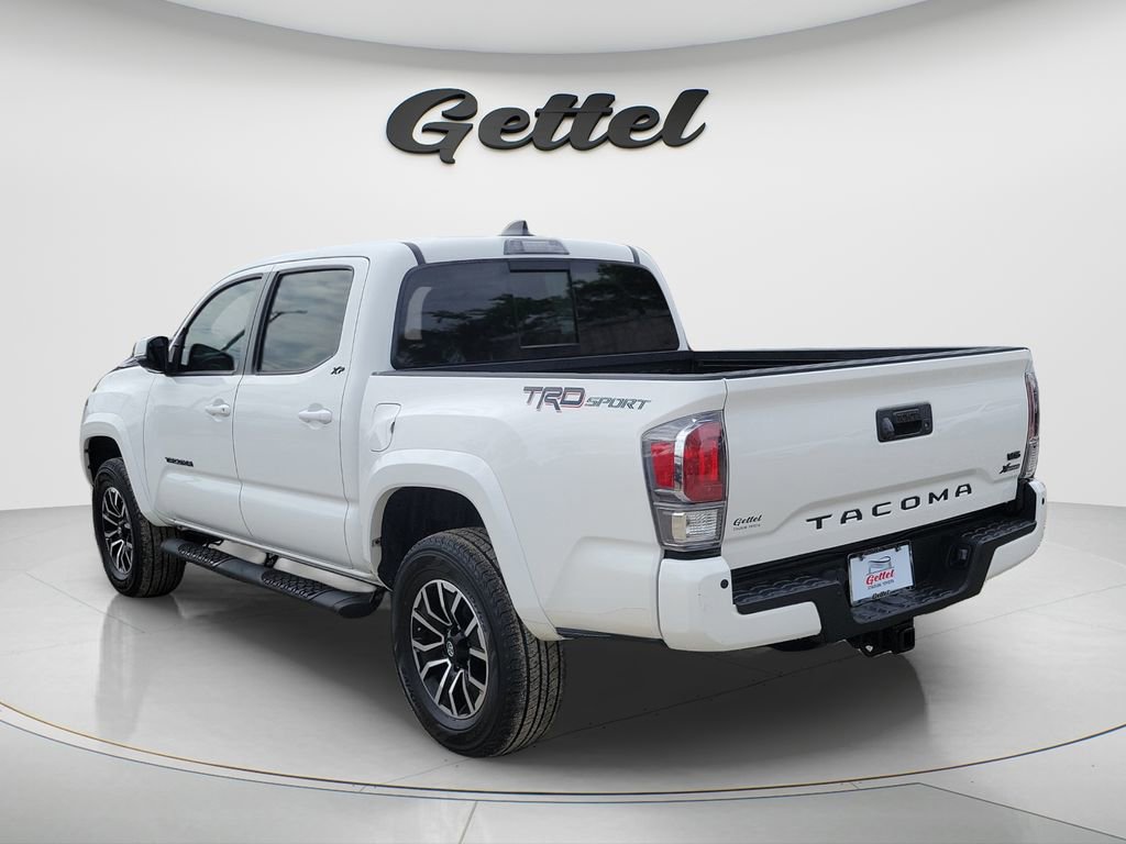 Used 2022 Toyota Tacoma TRD Sport w/ Technology Package image 14