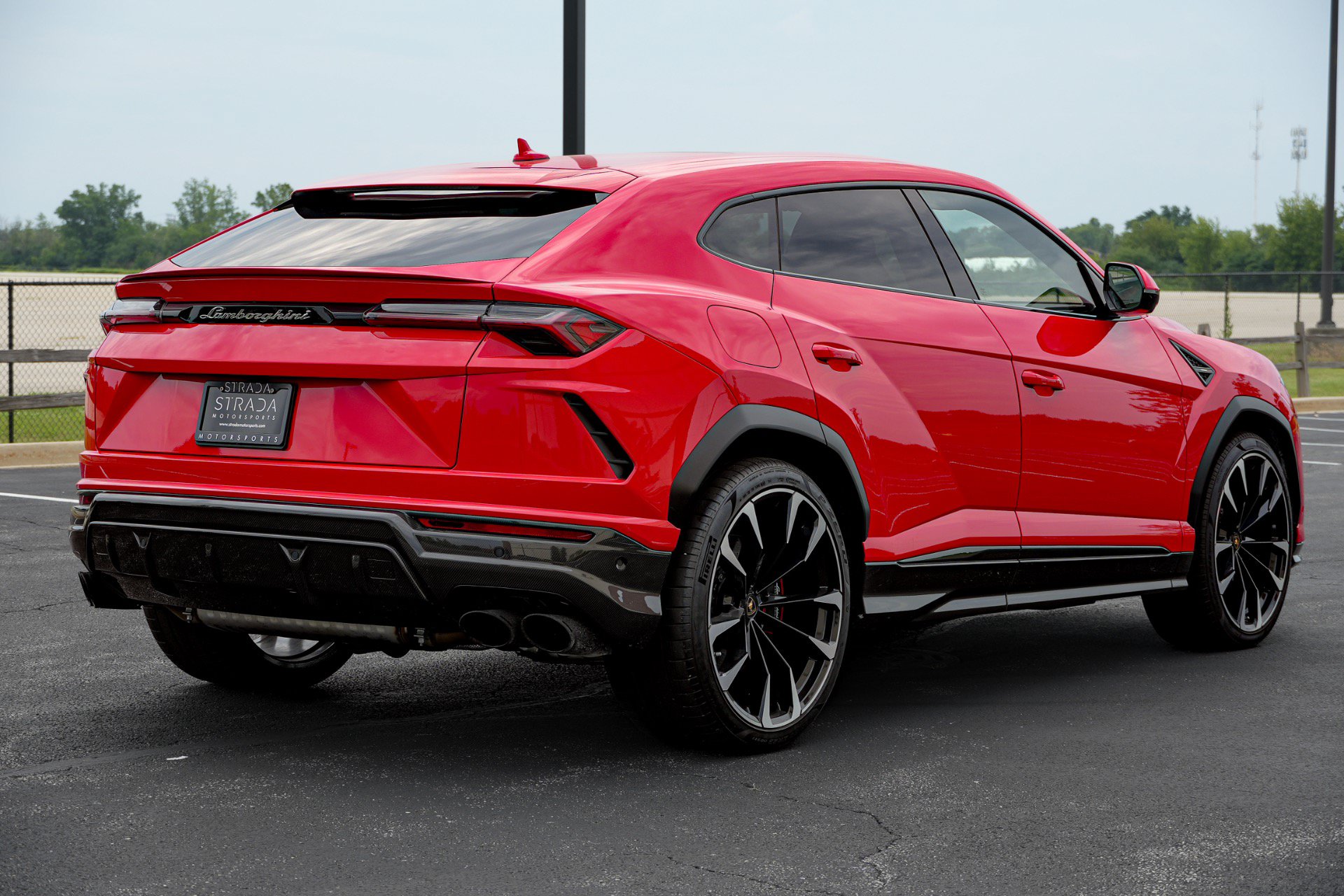 Used 2019 Lamborghini Urus AWD/4WD image 5