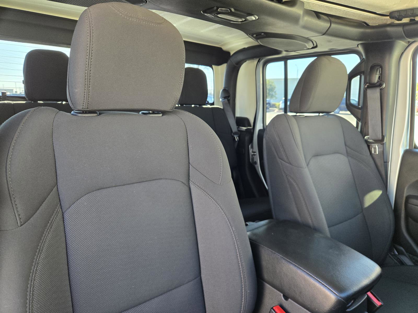 Certified 2023 Jeep Gladiator Sport image 31